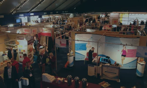 Congrès IVO conception et installation stand